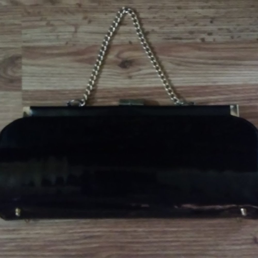 Vintage Black Patent Leather Purse With Gold Chain Handle 1 Zipper Pocket Inside